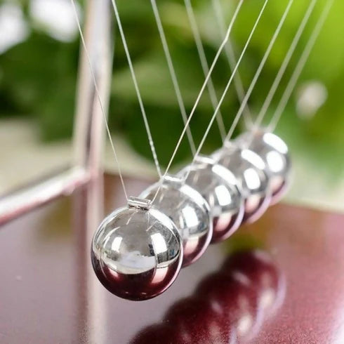 Newtons Cradle Balancing Balls Pack