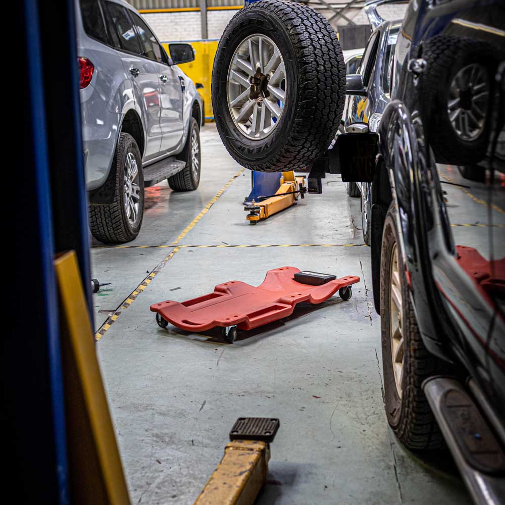 TORK CRAFT Mechanic Creeper Plastic 6 Wheel 1020 X 480 X 115mm