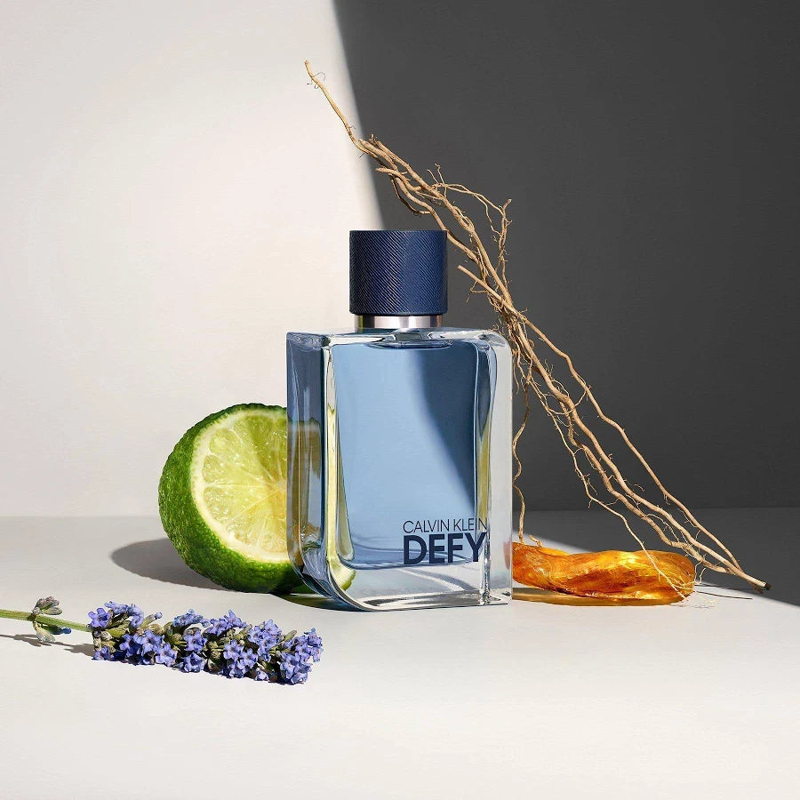 Calvin Klein Defy Eau de Toilette Spray 200ml