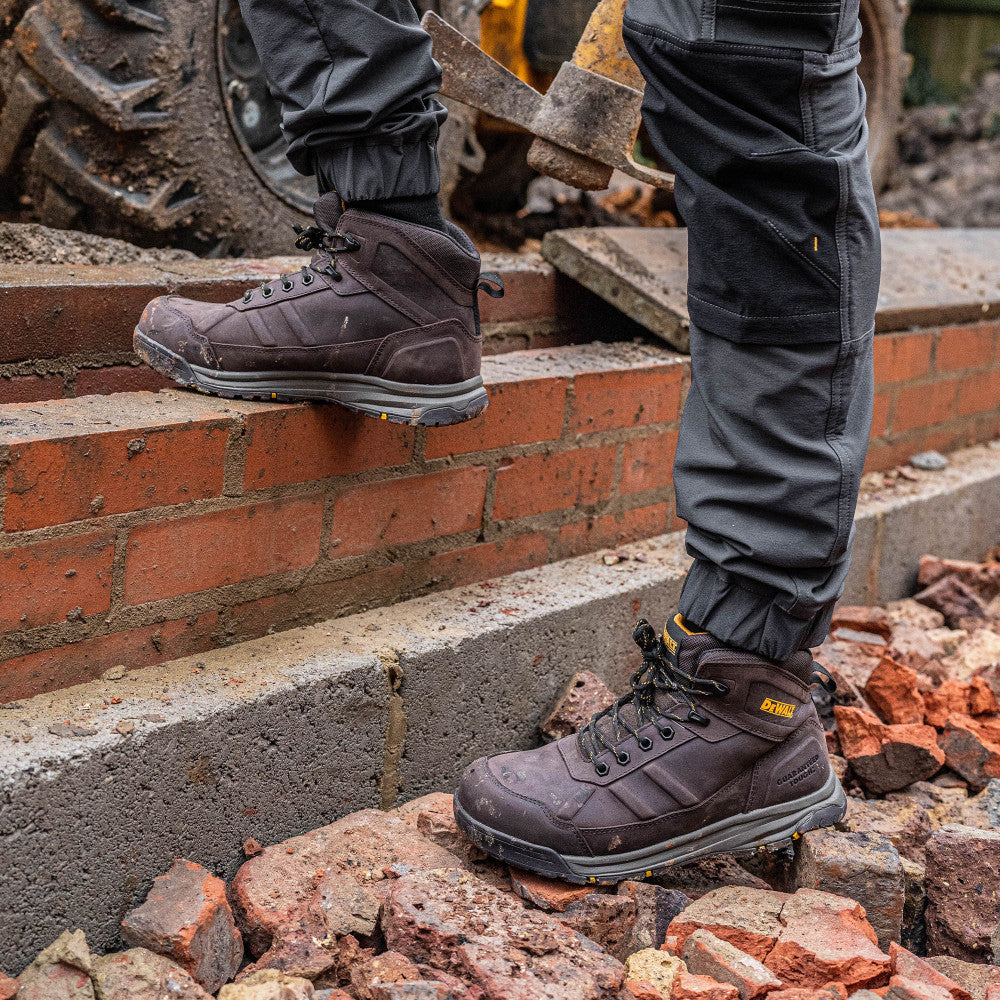 DEWALT / Pasco Leather Mens Safety Boot